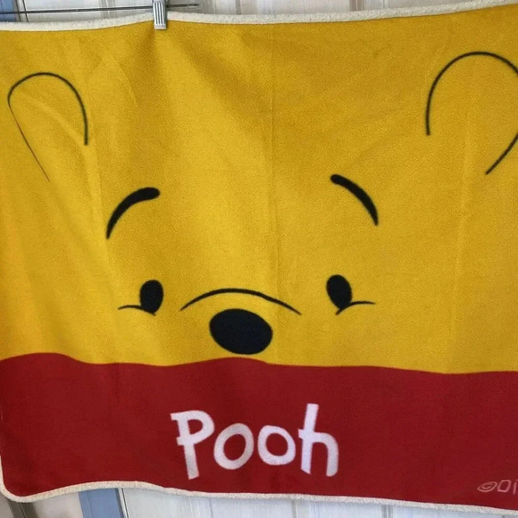 Vintage Winnie The Pooh Baby Flannel Blanket Towel/ Bedding Disney 36x26 - Picture 3 of 8